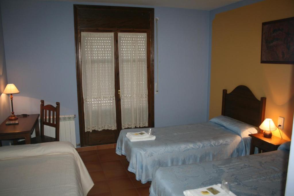 Meson De Colungo Hotel Room photo